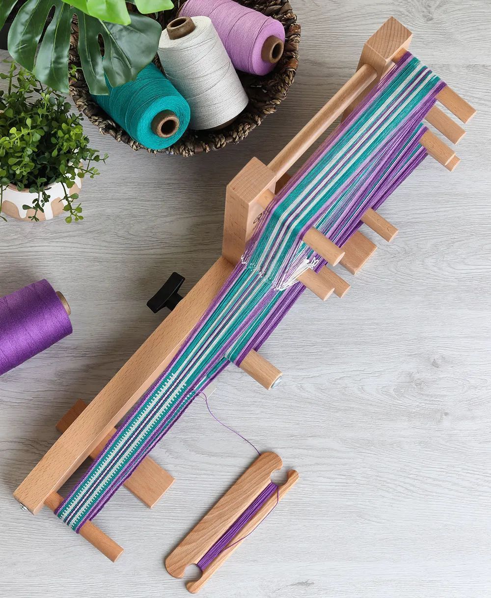 Pin Loom Weaving: Beginner's How-To Guide | Thread Collective