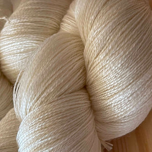 Swiss Mountail Silk 70% Silk 30% Wool