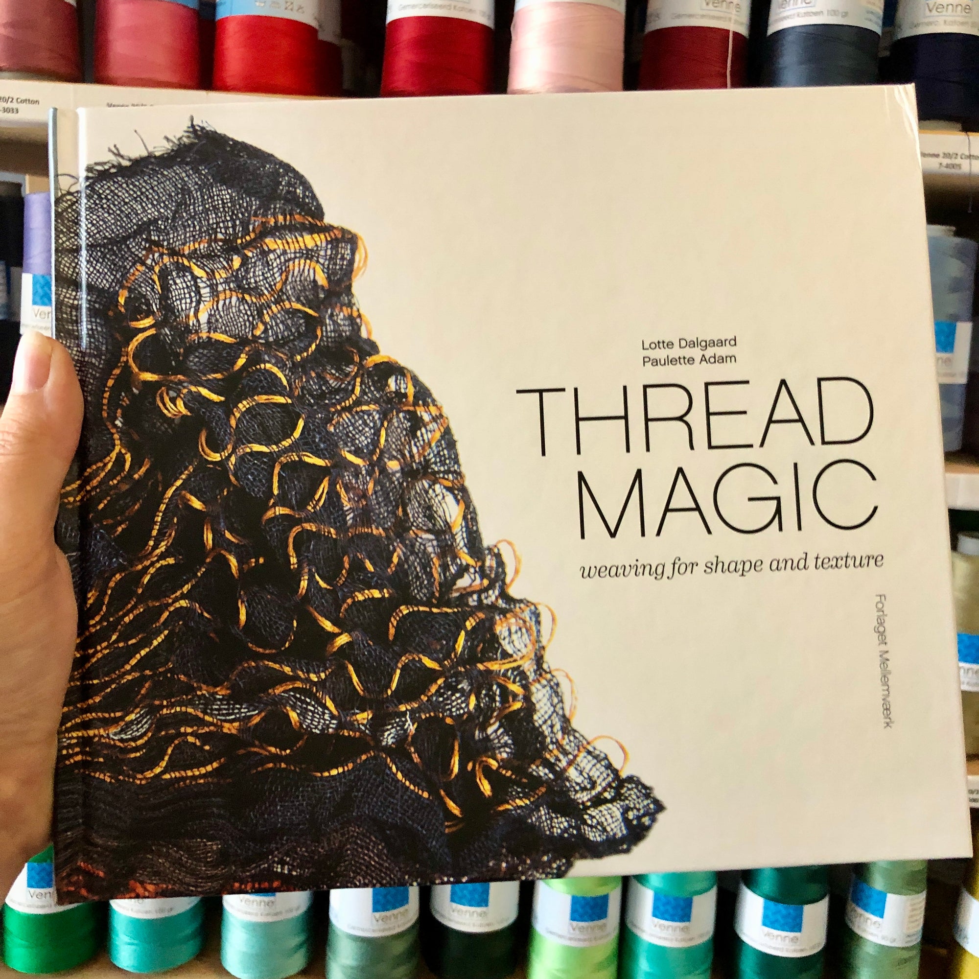 Thread Magic weaving for shape and texture