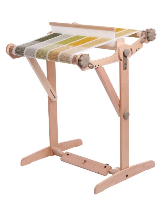 Variable Knitters Stand