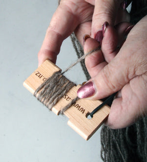 Calculate Tension with the Ashford Yarn Gauge - Thread Collective Australia